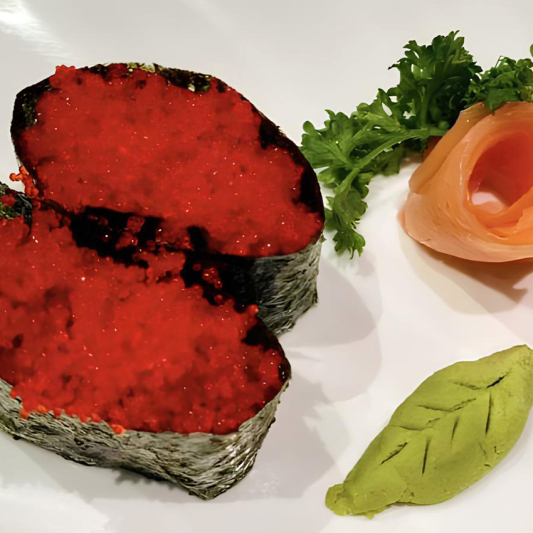 Tobiko Sushi (2 pcs)