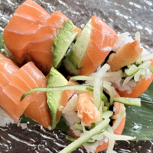 Gold Dragon Roll (8 pcs)