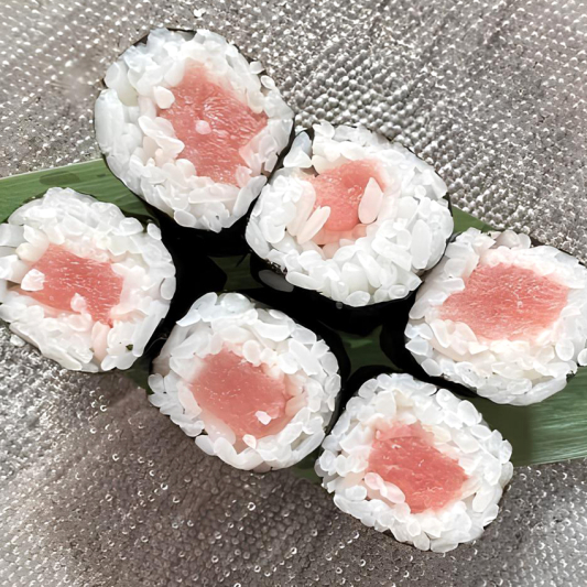 Tuna Roll (6 pcs)