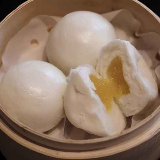 13. Steamed Egg and Cream Bun (3 pcs)