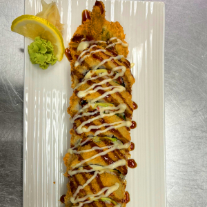 Deep-Fried Salmon Roll (8 pcs)
