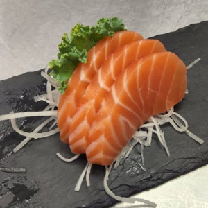 Salmon Sashimi (3 pcs)