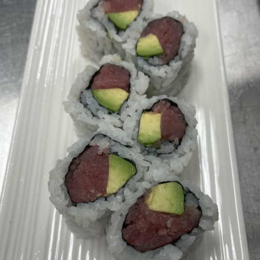 Avocado Tuna Roll (6 pcs)