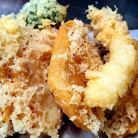 Assorted Tempura (10 pcs)