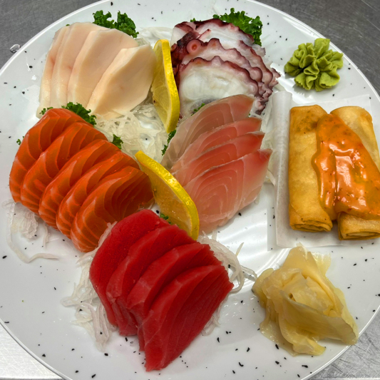 Sashimi Tray (22 pcs)