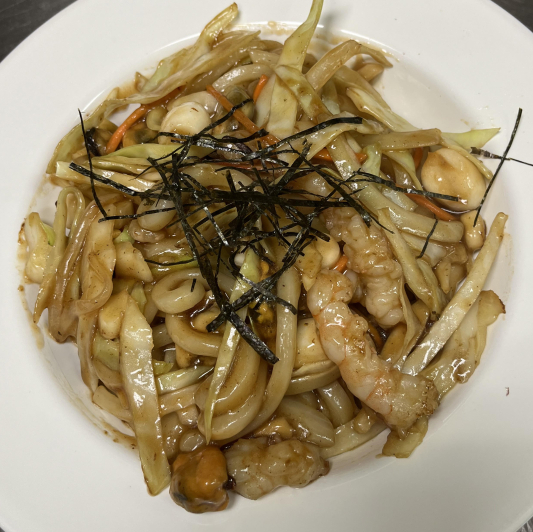 Seafood Yaki Udon