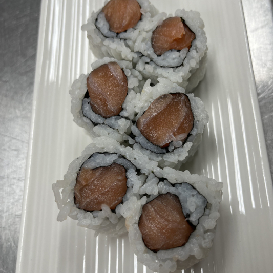 Salmon Roll (6 pcs)